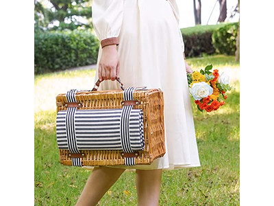 Picnic Basket And Accessories Rolling Wicker Foldable 4 Person Hamper Set
