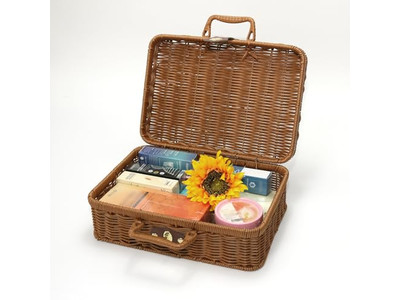 Purple Wicker Picnic Basket One Person Portable Blanket Bamboo Empty Modern