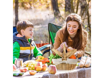 Two Person Picnic Set Table Top Basket Personalized For Beer Insulation