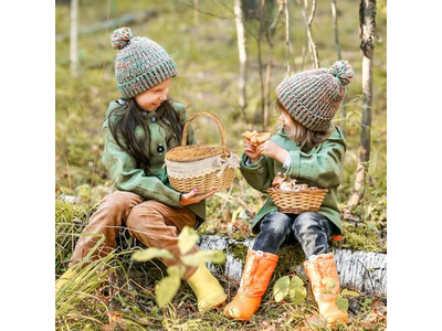 Two Person Picnic Set Table Top Basket Personalized For Beer Insulation